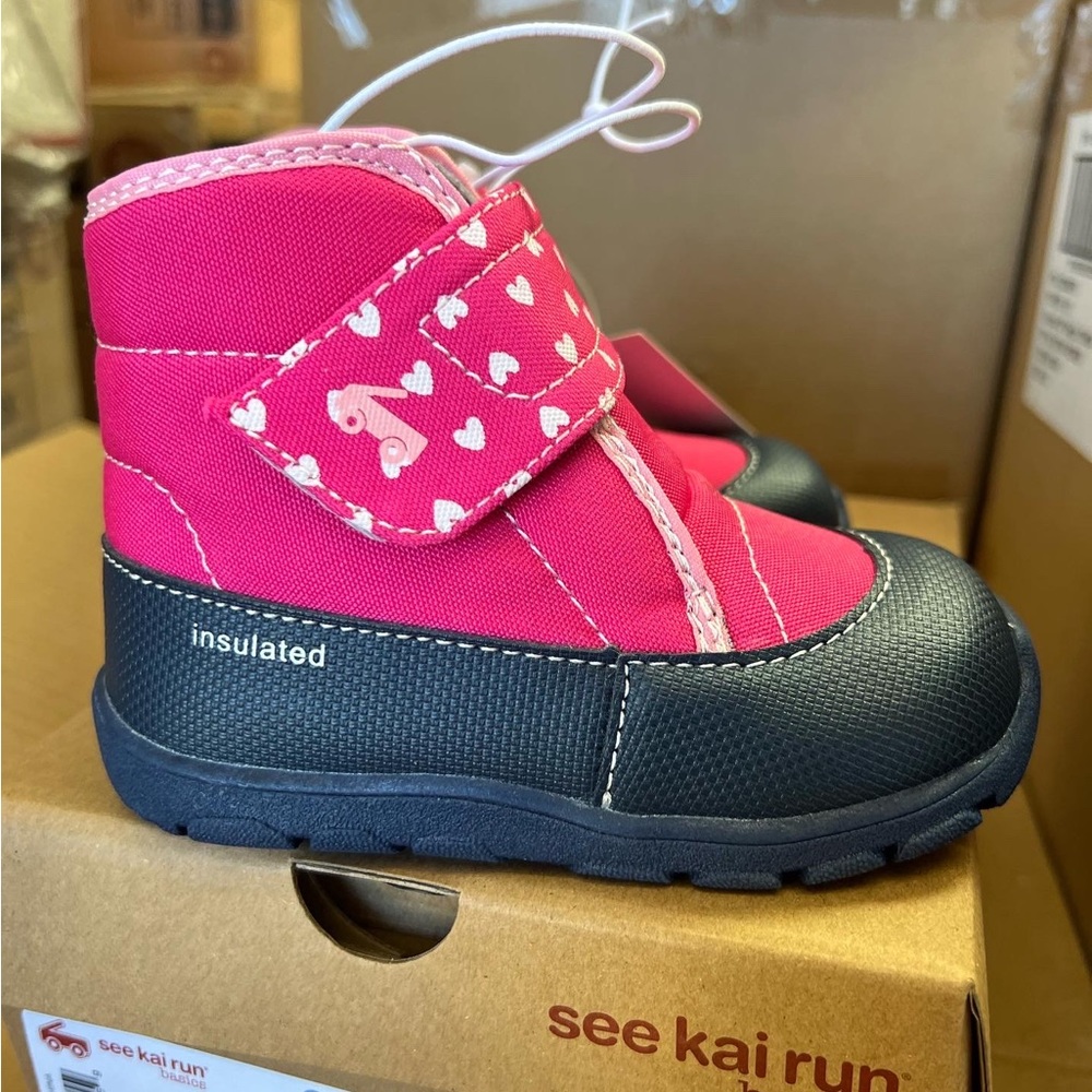 See Kai Run Waterproof and insulated boots; Berry, Size toddler 7 BRANd NEW !